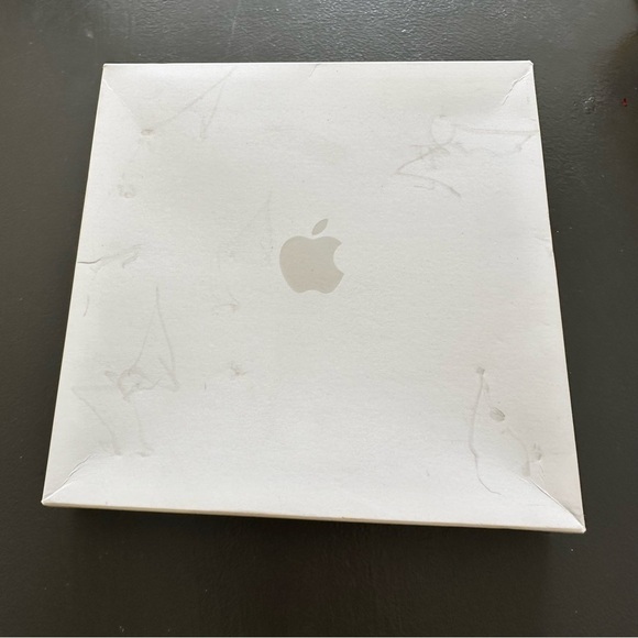 APPLE Brand Macintosh Rainbow Logo T-Shirt Size XXL Black Cotton Graphic Tee Top - Picture 6 of 9